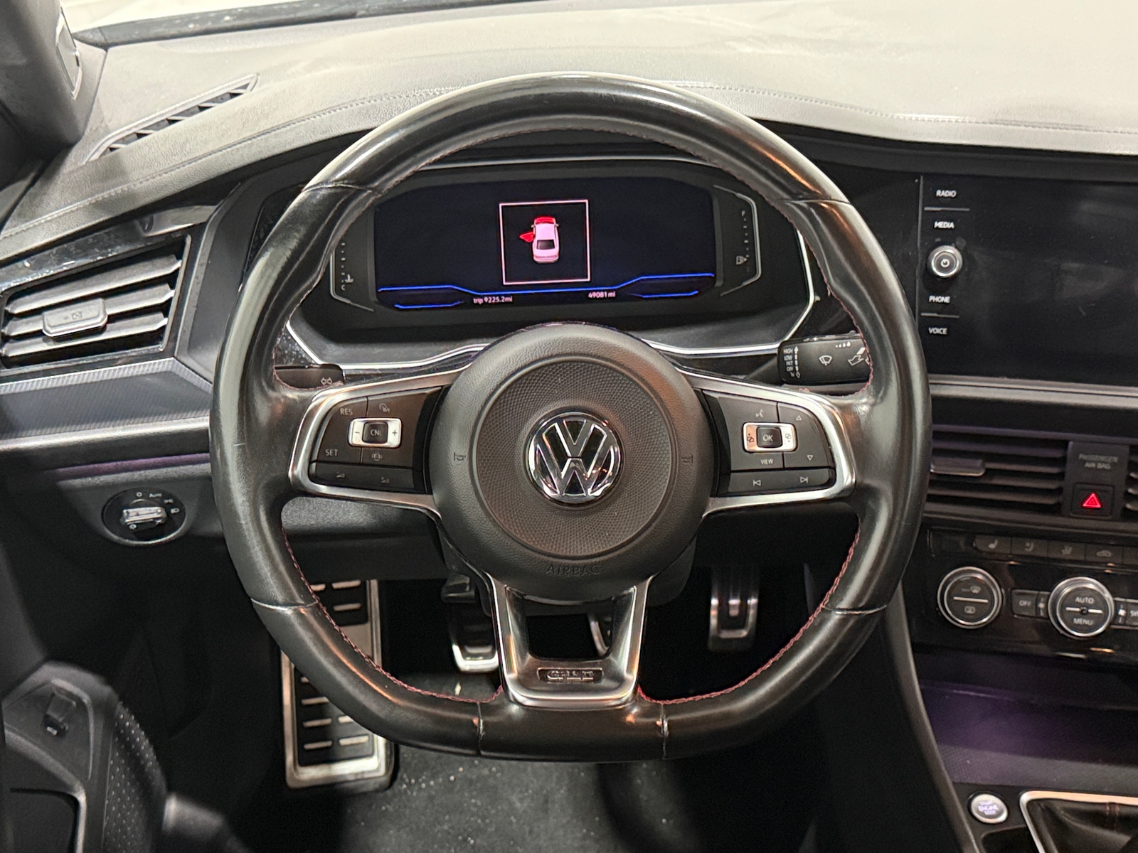 Thumbnail: 2019 Volkswagen Jetta - 5