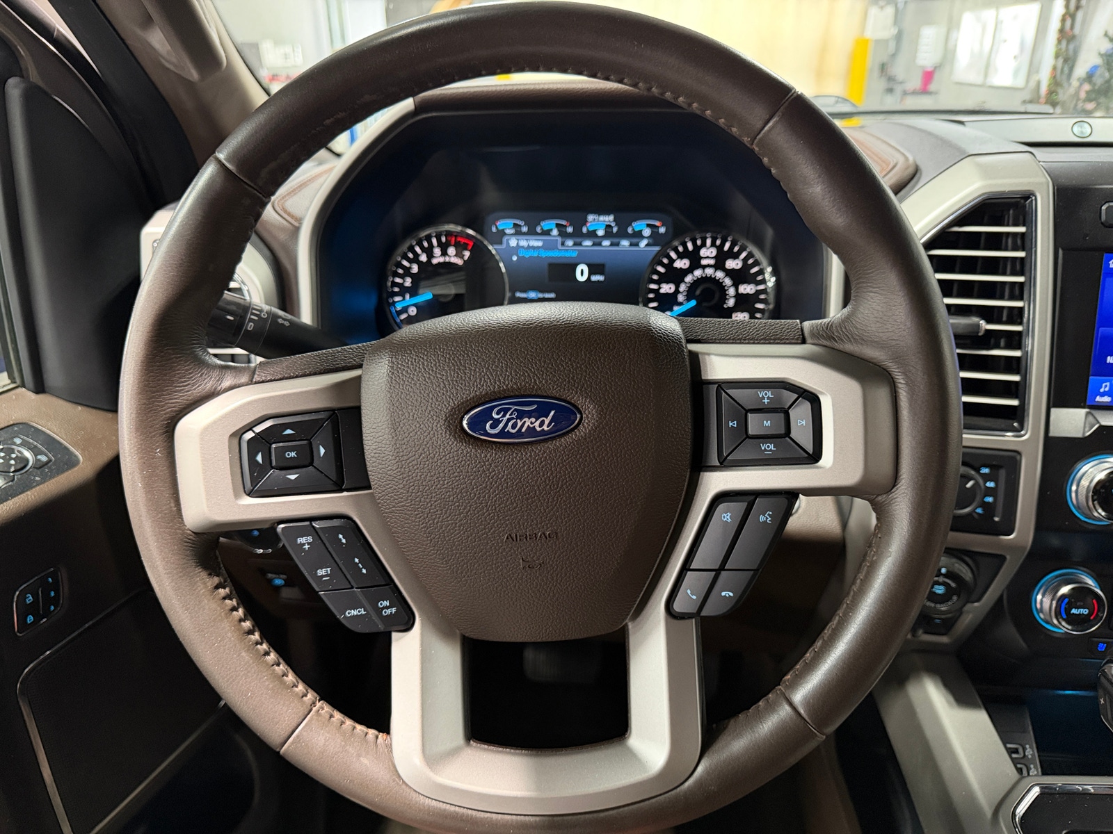 Thumbnail: 2020 Ford Econoline - 4