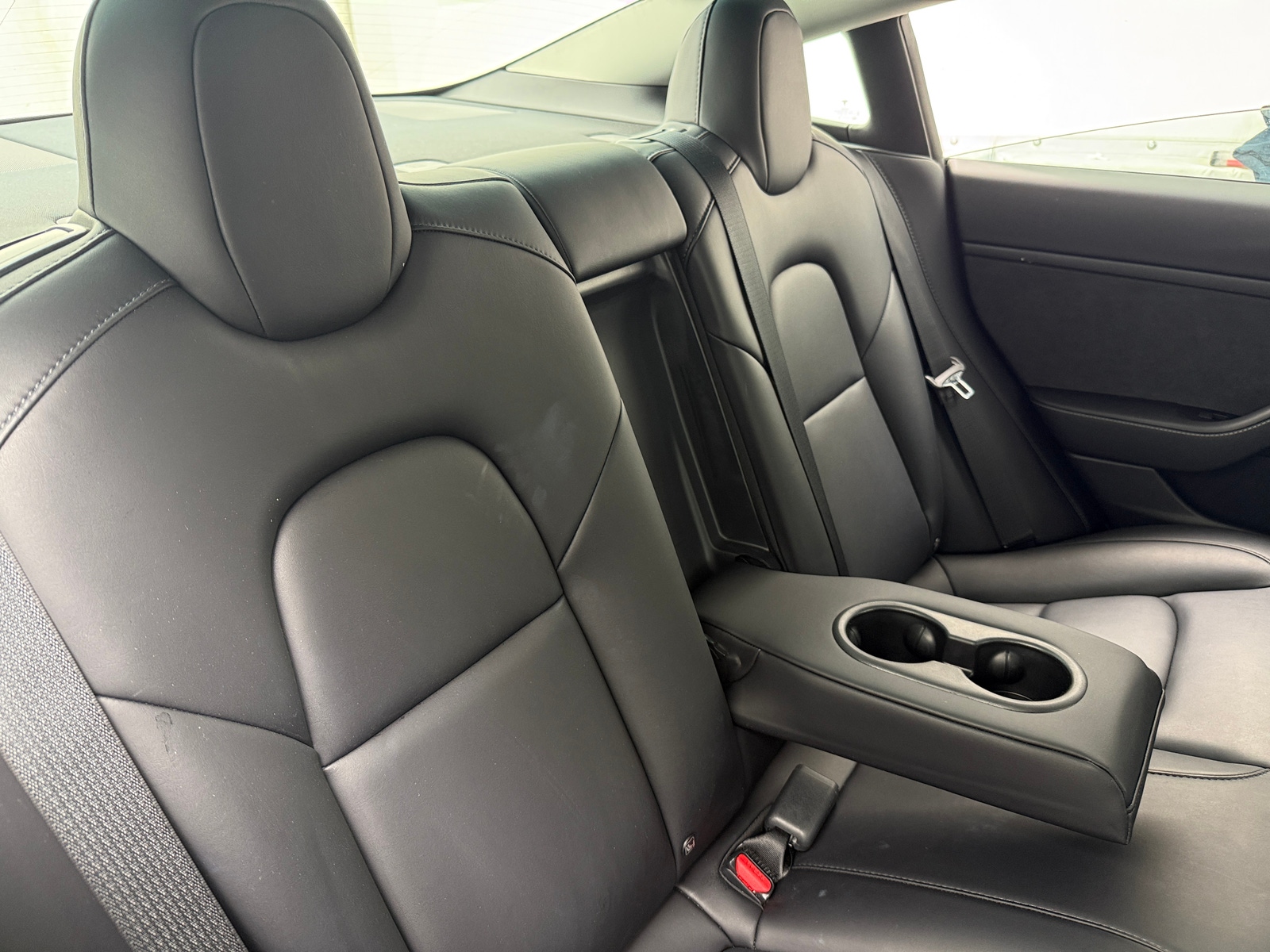 Thumbnail: 2022 Tesla Model 3 - 5