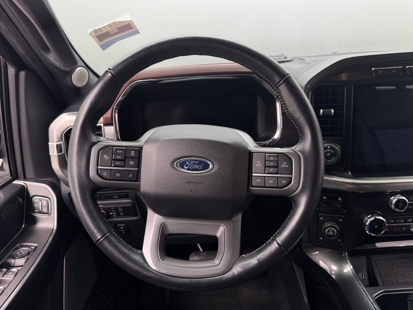 Thumbnail: 2022 Ford Econoline - 4