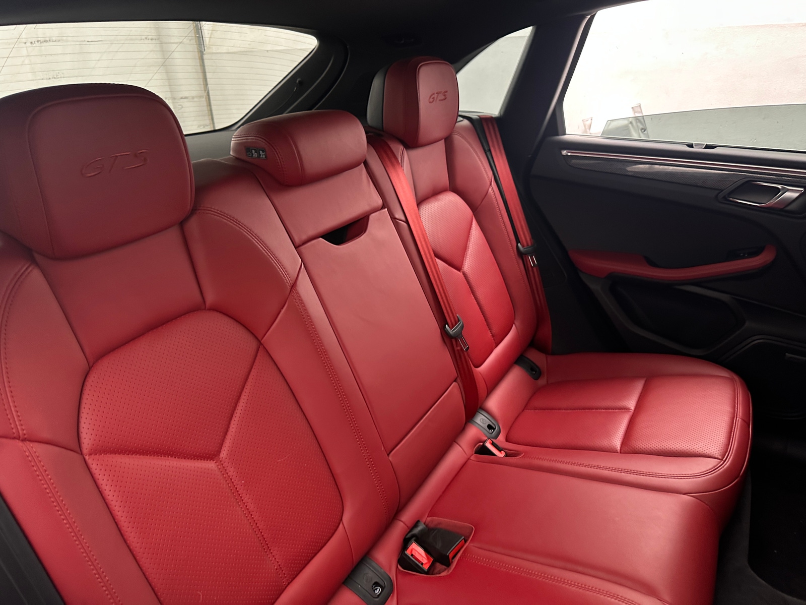 Thumbnail: 2018 Porsche Macan - 5