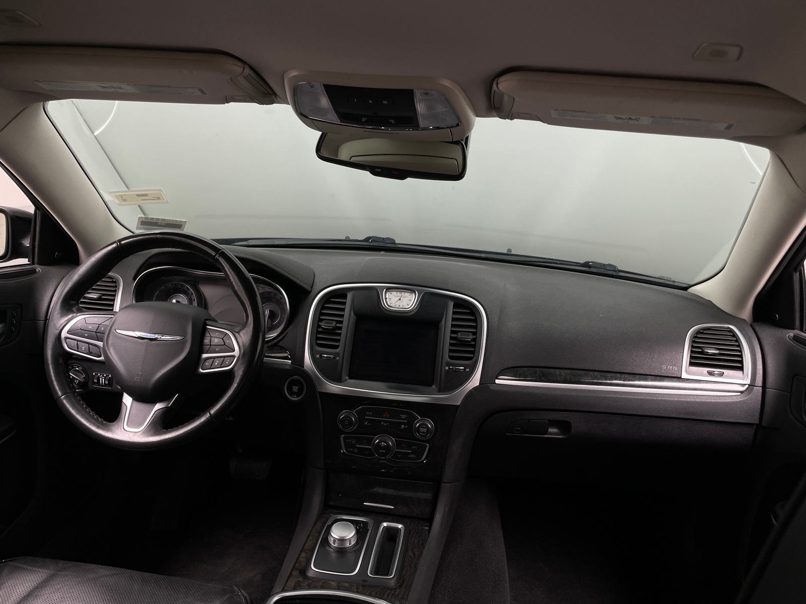 Thumbnail: 2021 Chrysler 300 - 2
