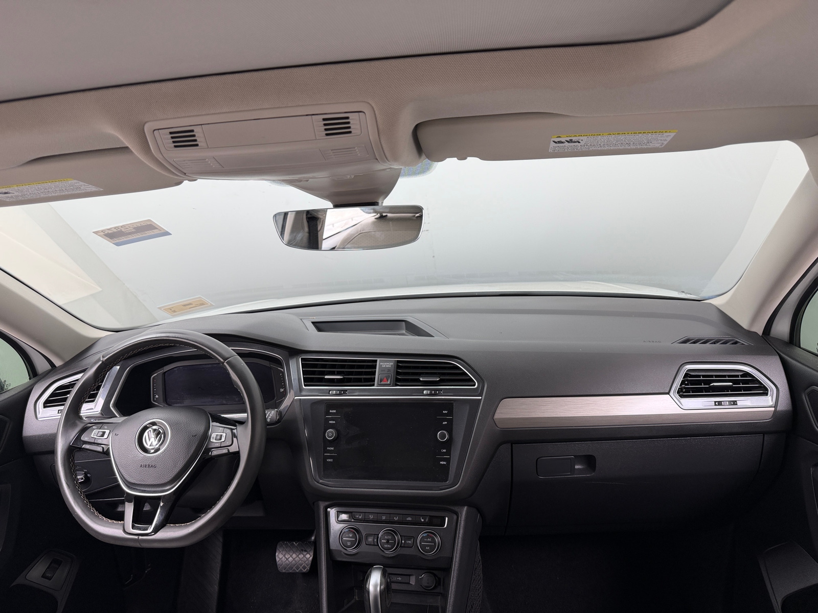 Thumbnail: 2021 Volkswagen Tiguan - 2