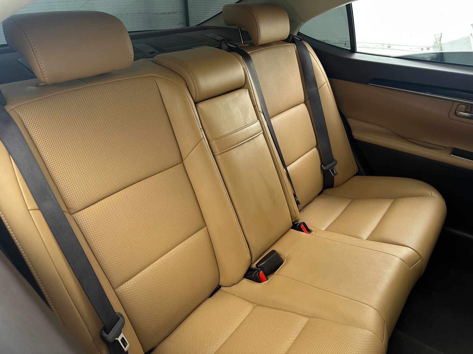 Thumbnail: 2018 Lexus ES - 6