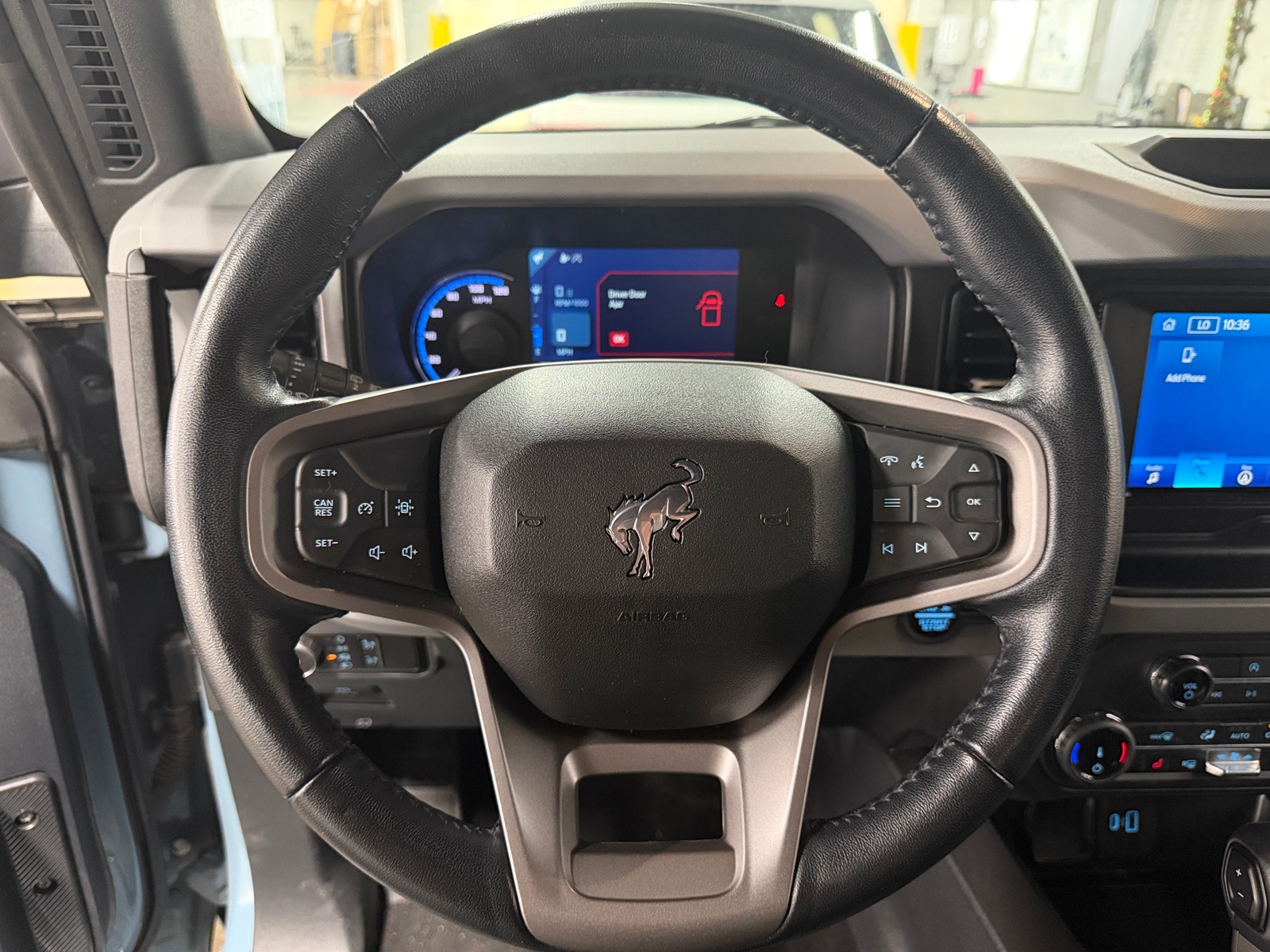 Thumbnail: 2022 Ford Bronco - 5