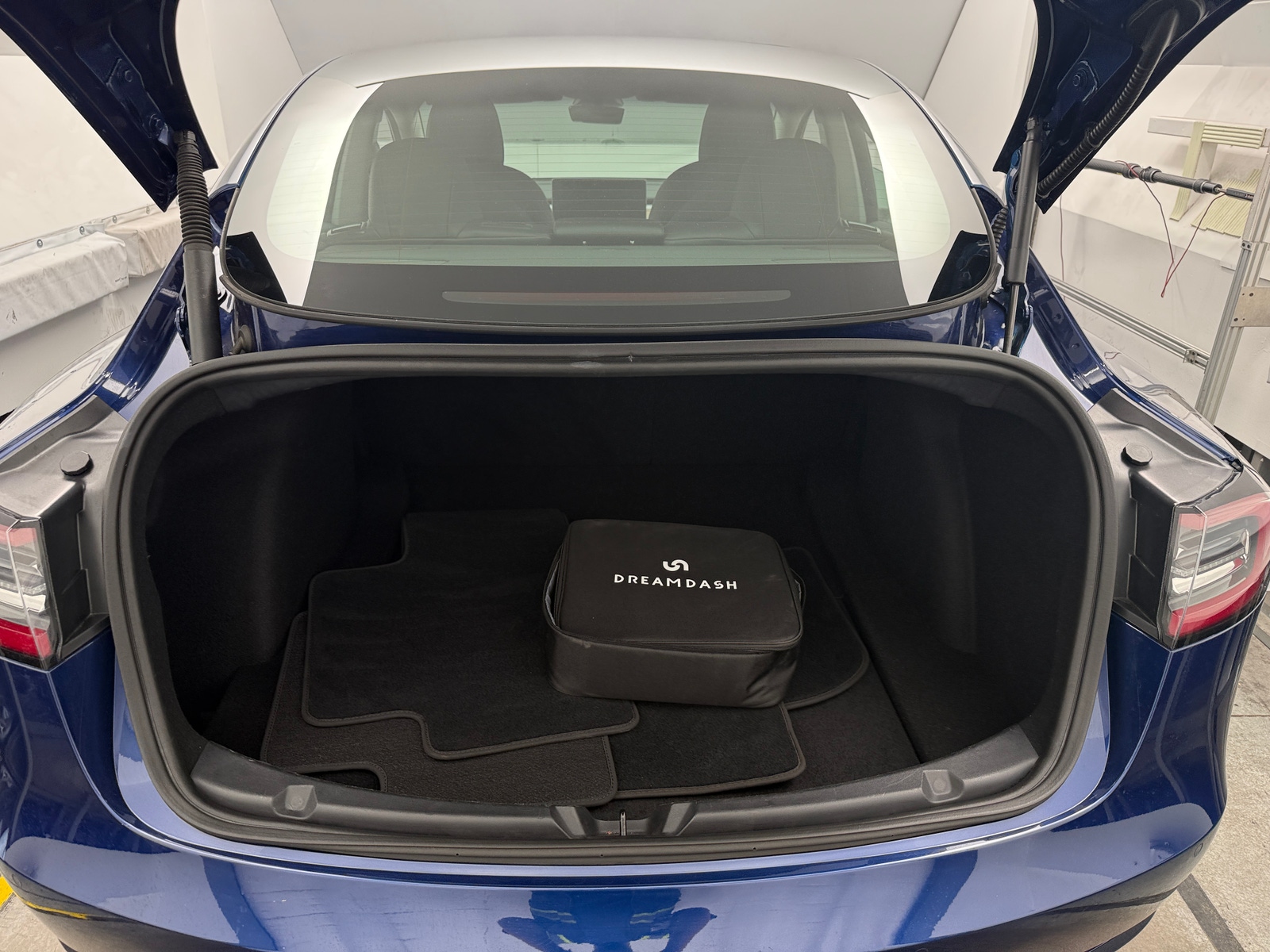 Thumbnail: 2022 Tesla Model 3 - 6