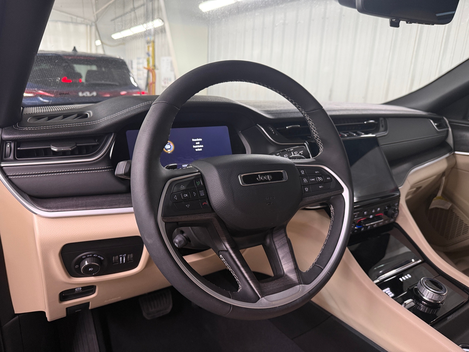 Thumbnail: 2024 Jeep Grand Cherokee L - 2