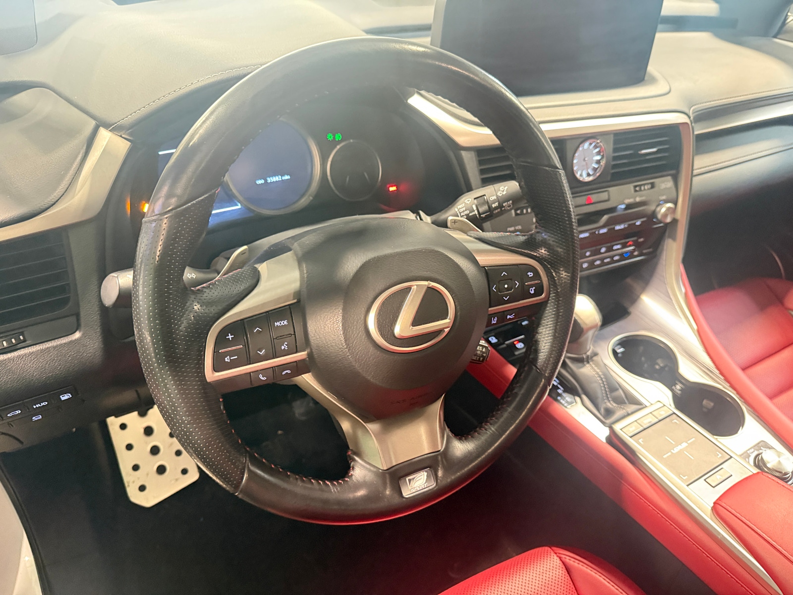 Thumbnail: 2020 Lexus RX - 4