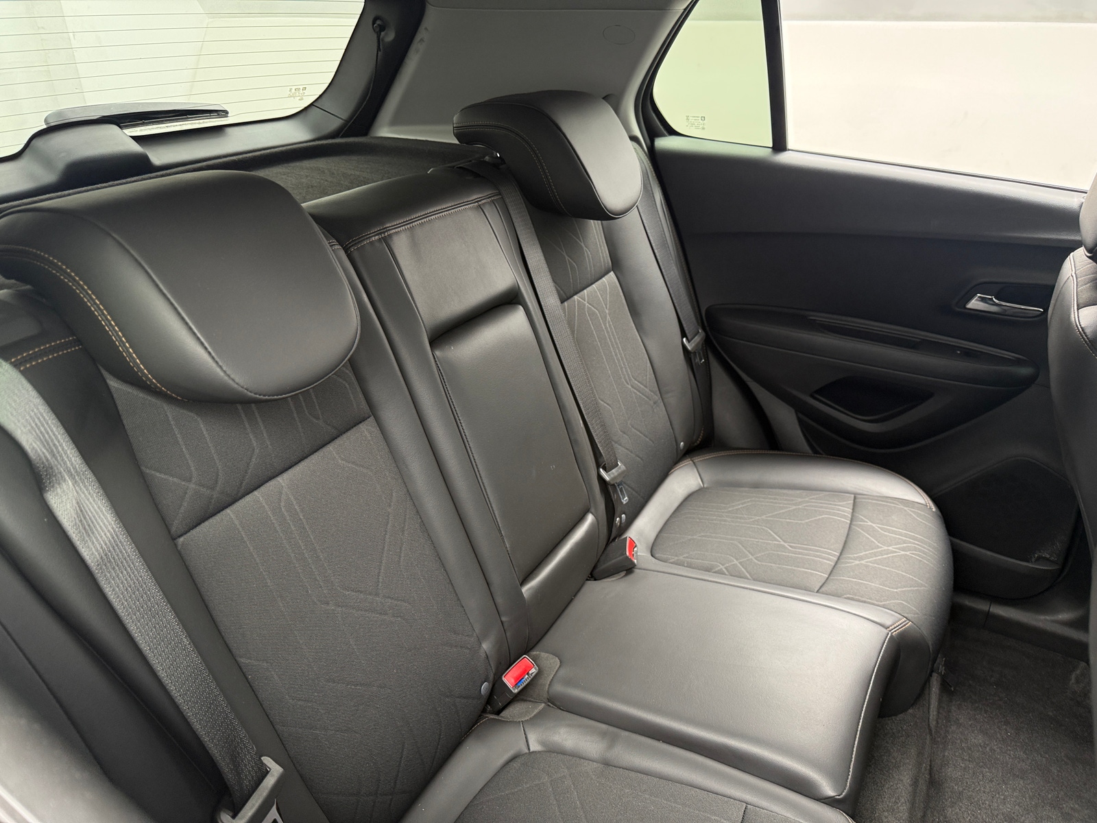 Thumbnail: 2022 Chevrolet Trax - 6