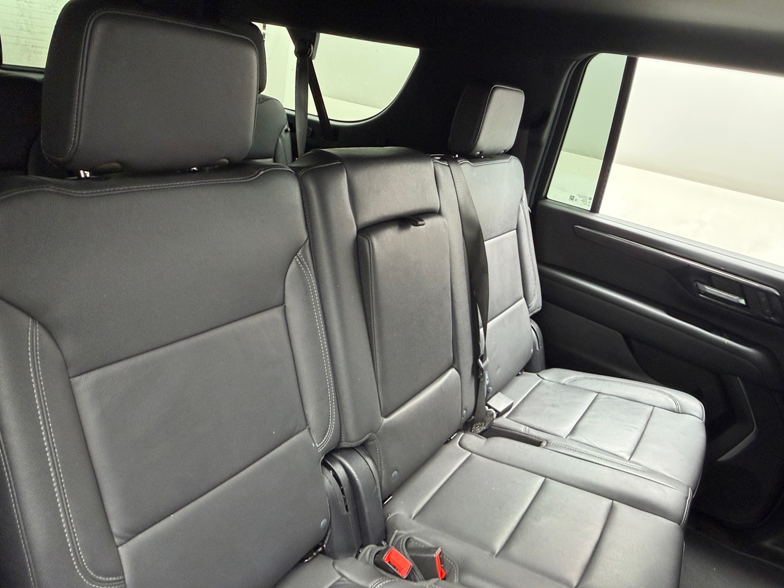 Thumbnail: 2025 Chevrolet Suburban - 5