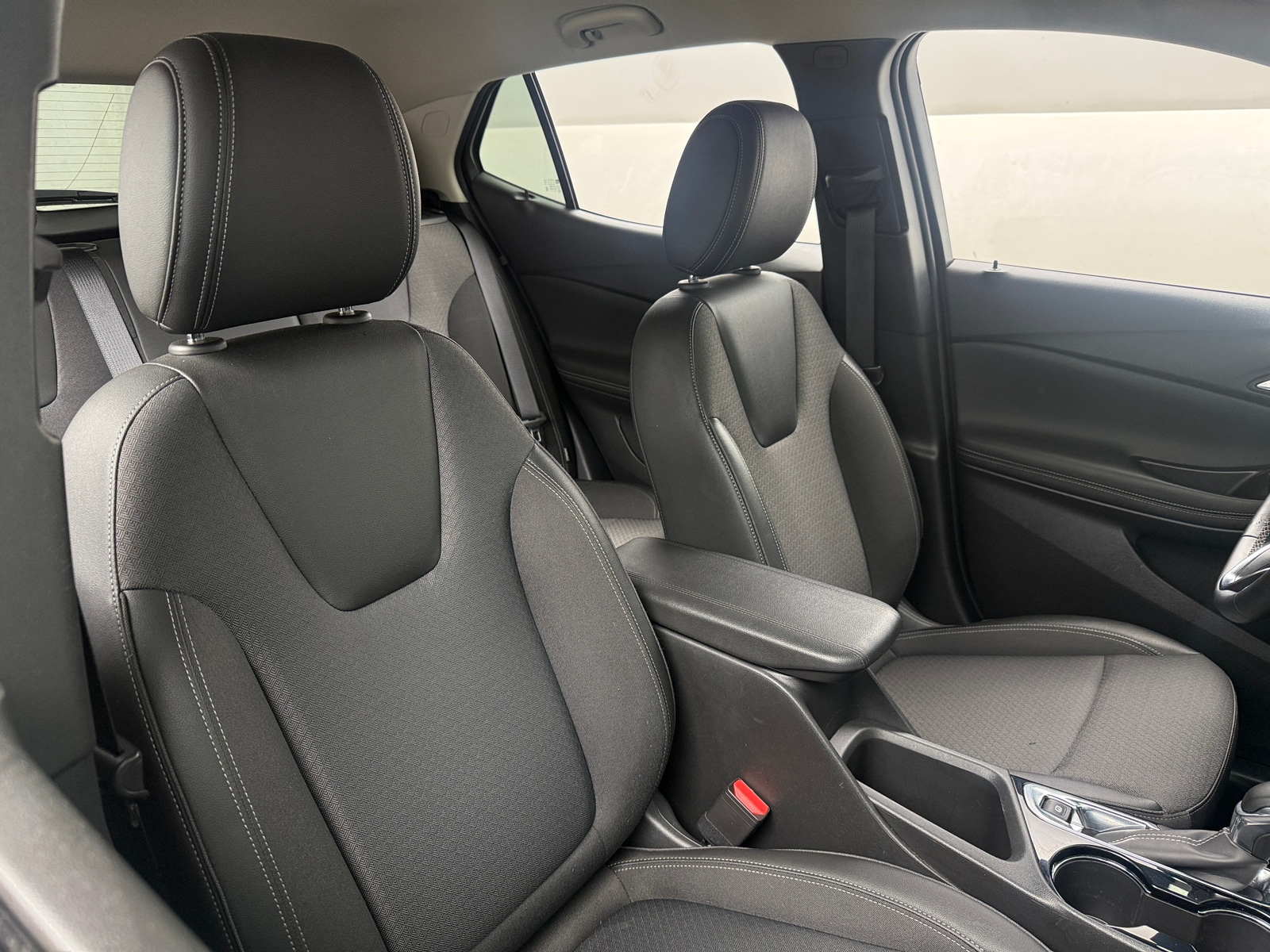 Thumbnail: 2025 Buick Encore GX - 2