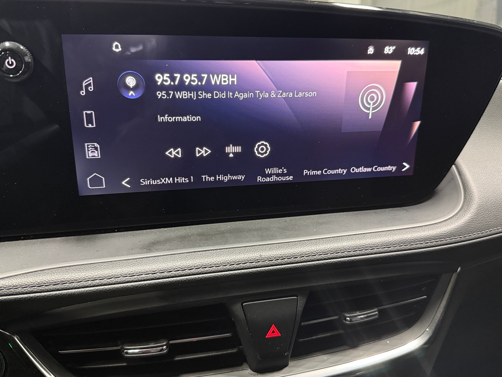 Thumbnail: 2025 Buick Encore GX - 4