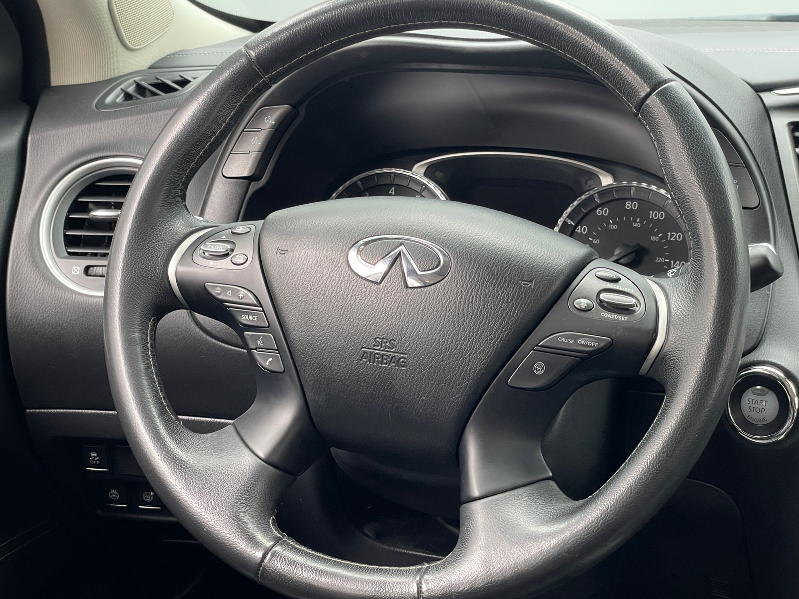 Thumbnail: 2019 INFINITI QX60 - 4
