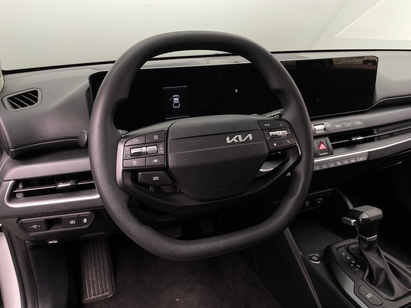 Thumbnail: 2025 Kia K4 - 5