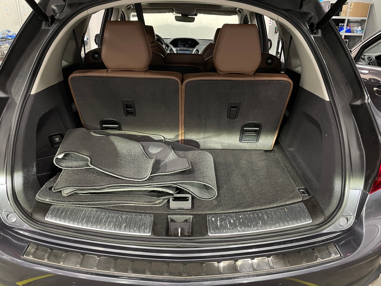 Thumbnail: 2020 Acura MDX - 6