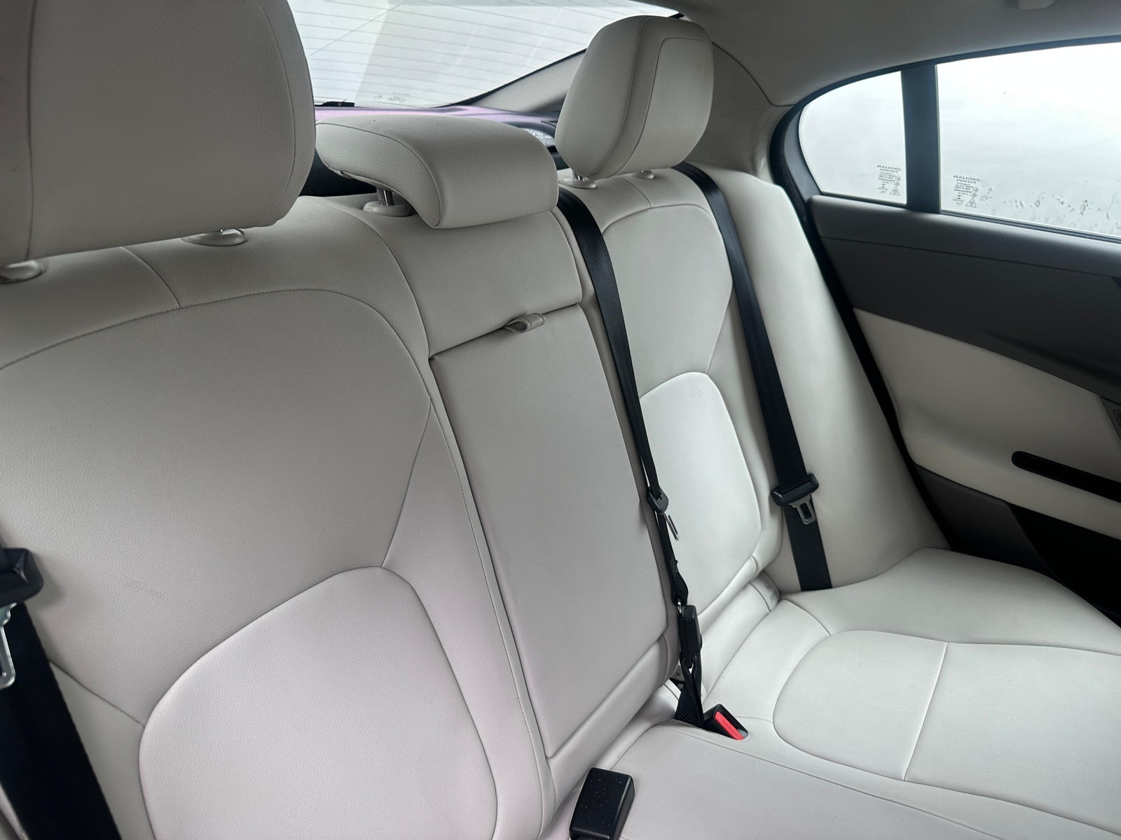 Thumbnail: 2019 Jaguar XE - 5