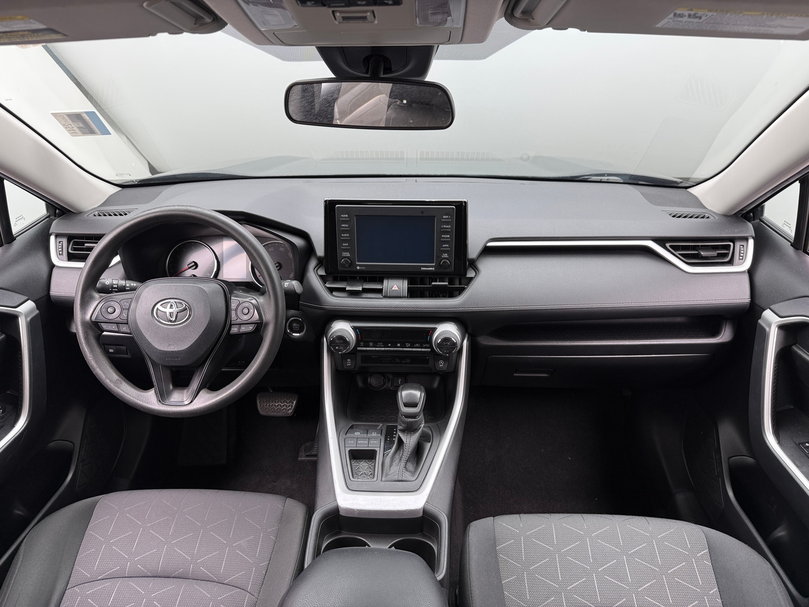 Thumbnail: 2021 Toyota RAV4 - 3