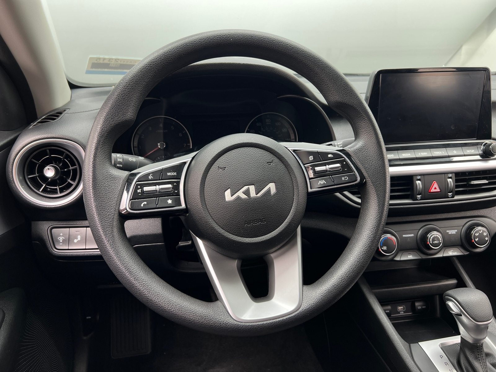 Thumbnail: 2023 Kia Forte - 5