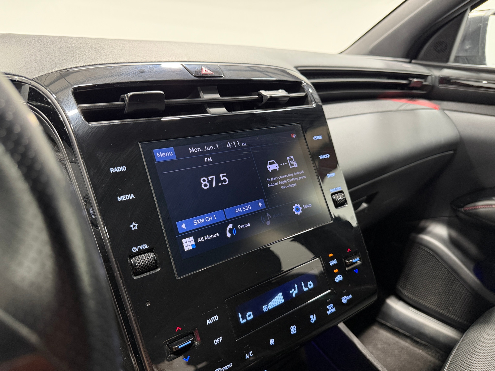 Thumbnail: 2022 Hyundai Tucson - 4