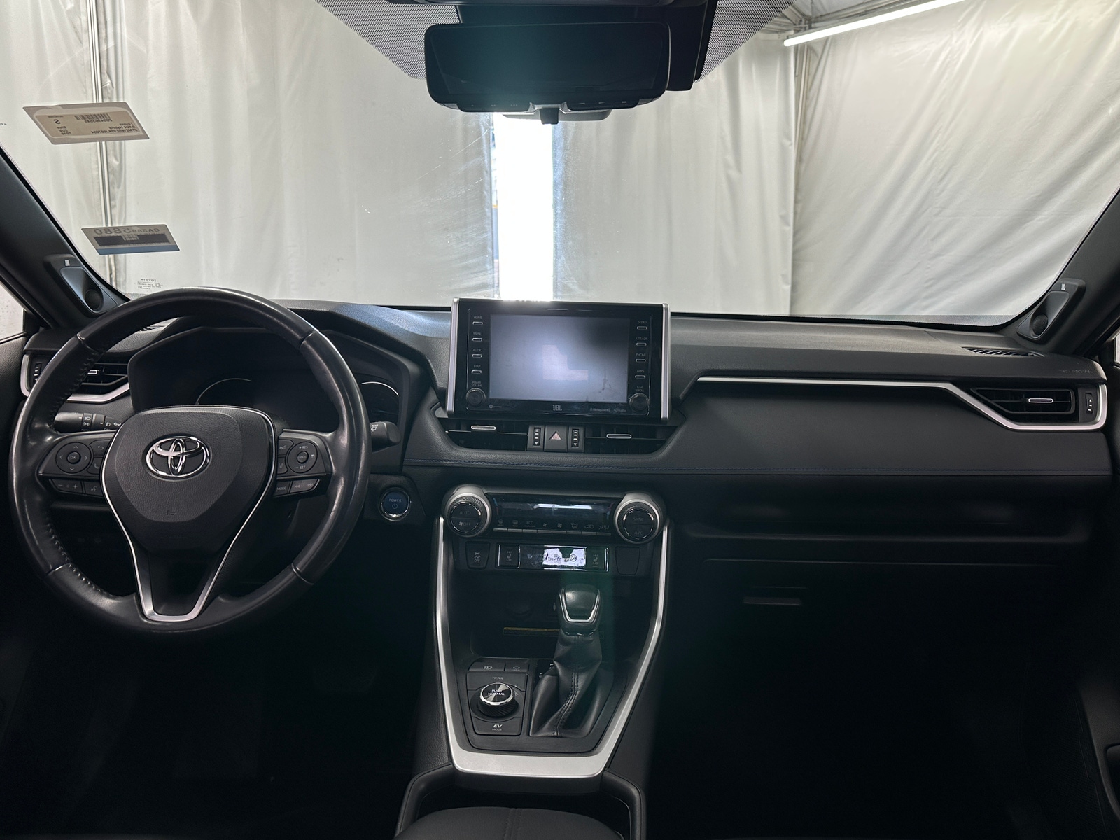 Thumbnail: 2019 Toyota RAV4 - 2