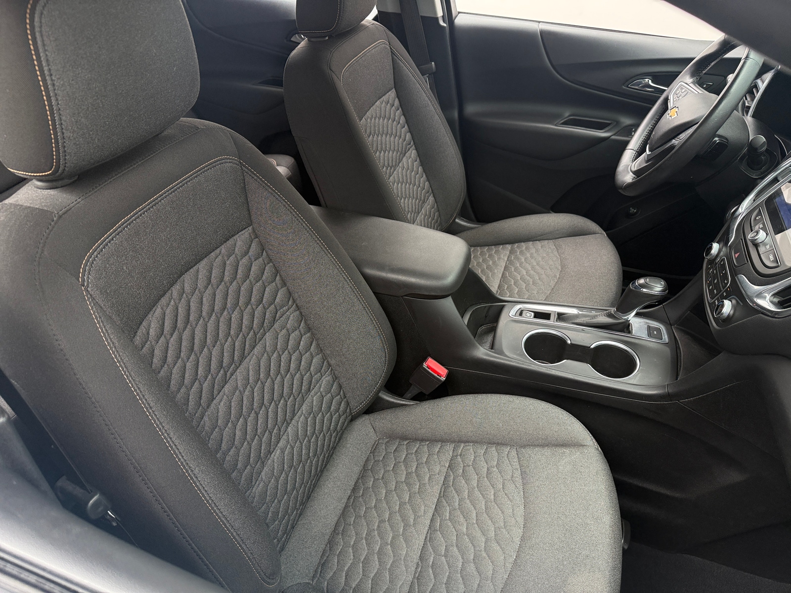 Thumbnail: 2019 Chevrolet Equinox - 2
