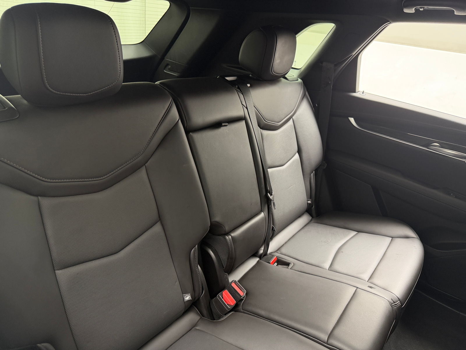 Thumbnail: 2023 Cadillac XT5 - 5