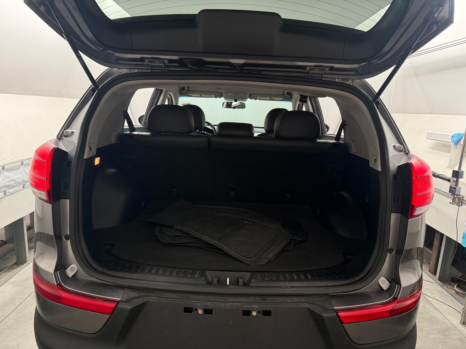 Thumbnail: 2016 Kia Sportage - 6