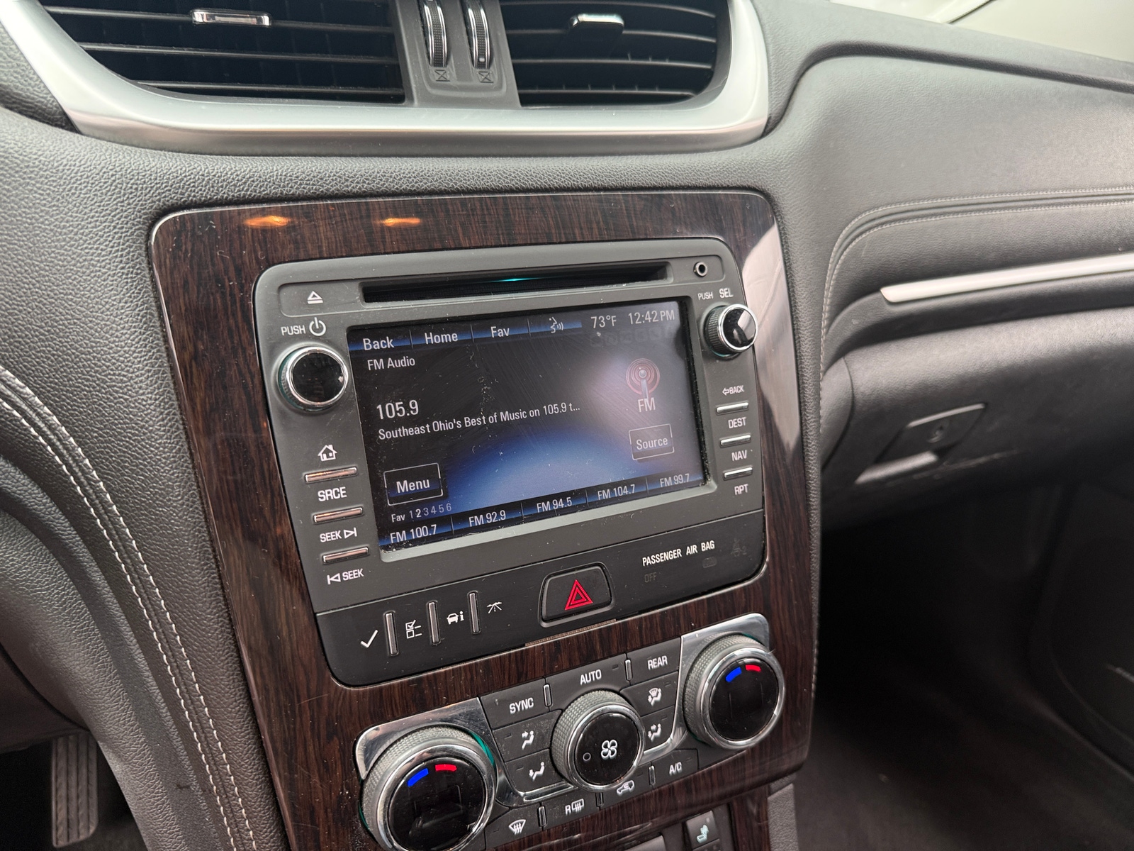 Thumbnail: 2017 Chevrolet Traverse - 4