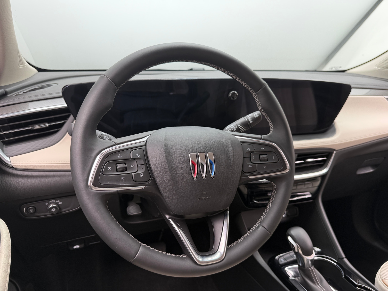 Thumbnail: 2024 Buick Encore GX - 4