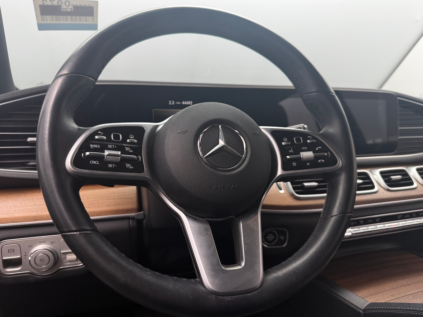 Thumbnail: 2021 Mercedes-Benz GLE - 4