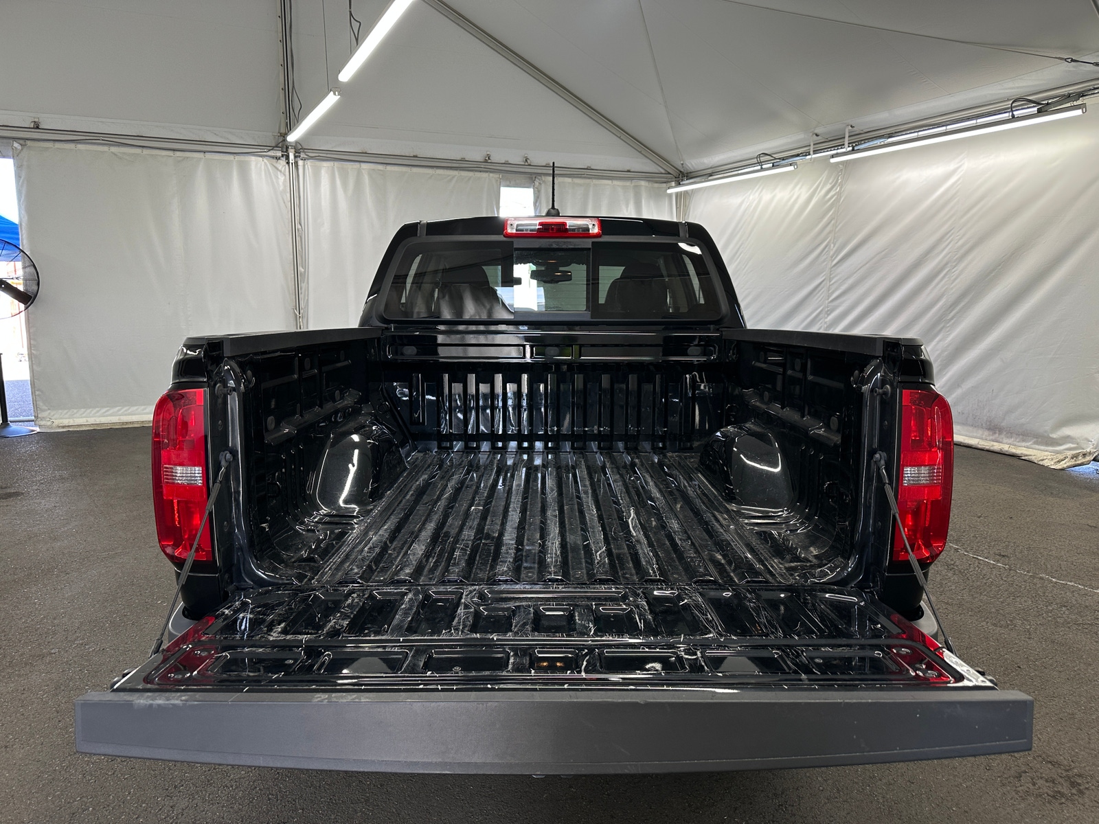 Thumbnail: 2022 Chevrolet Colorado - 7