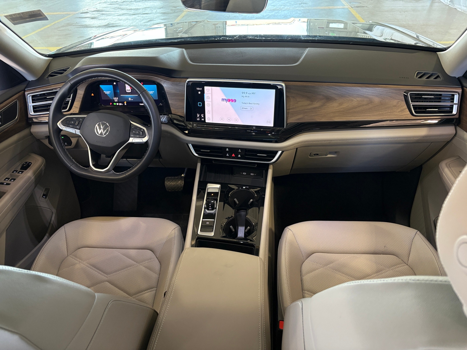 Thumbnail: 2026 Volkswagen Atlas - 2