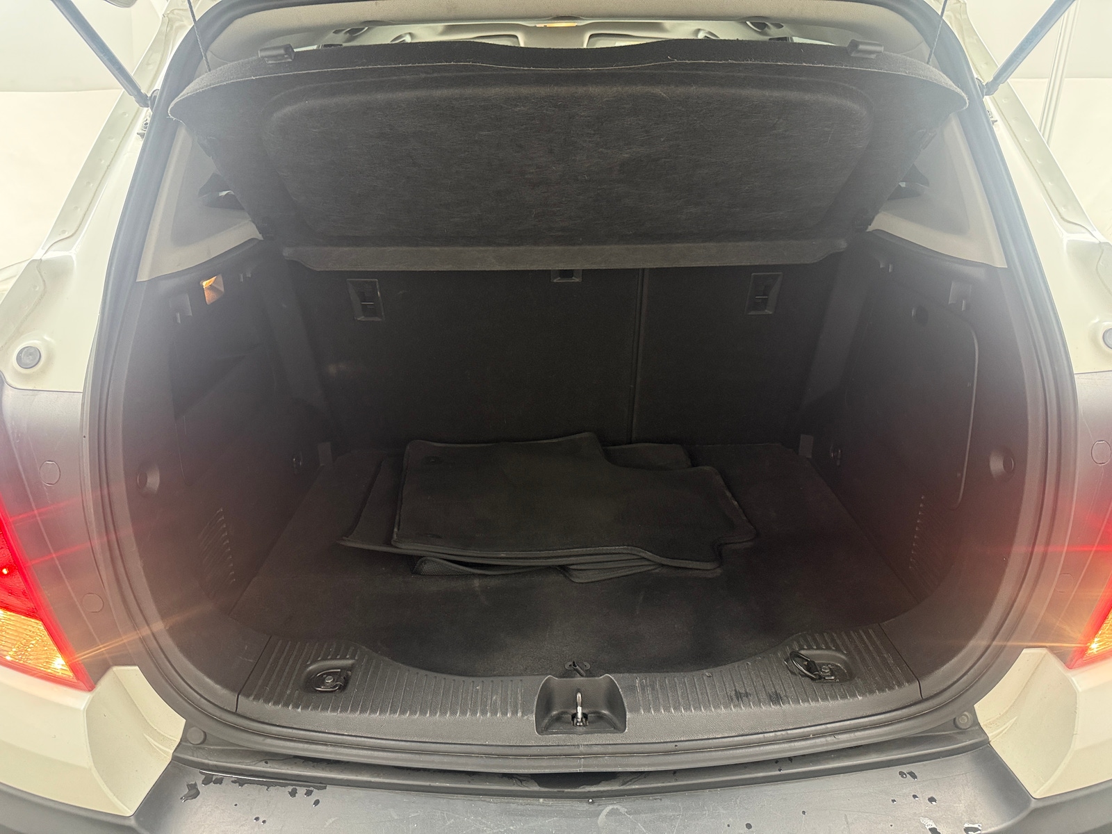 Thumbnail: 2016 Chevrolet Trax - 6