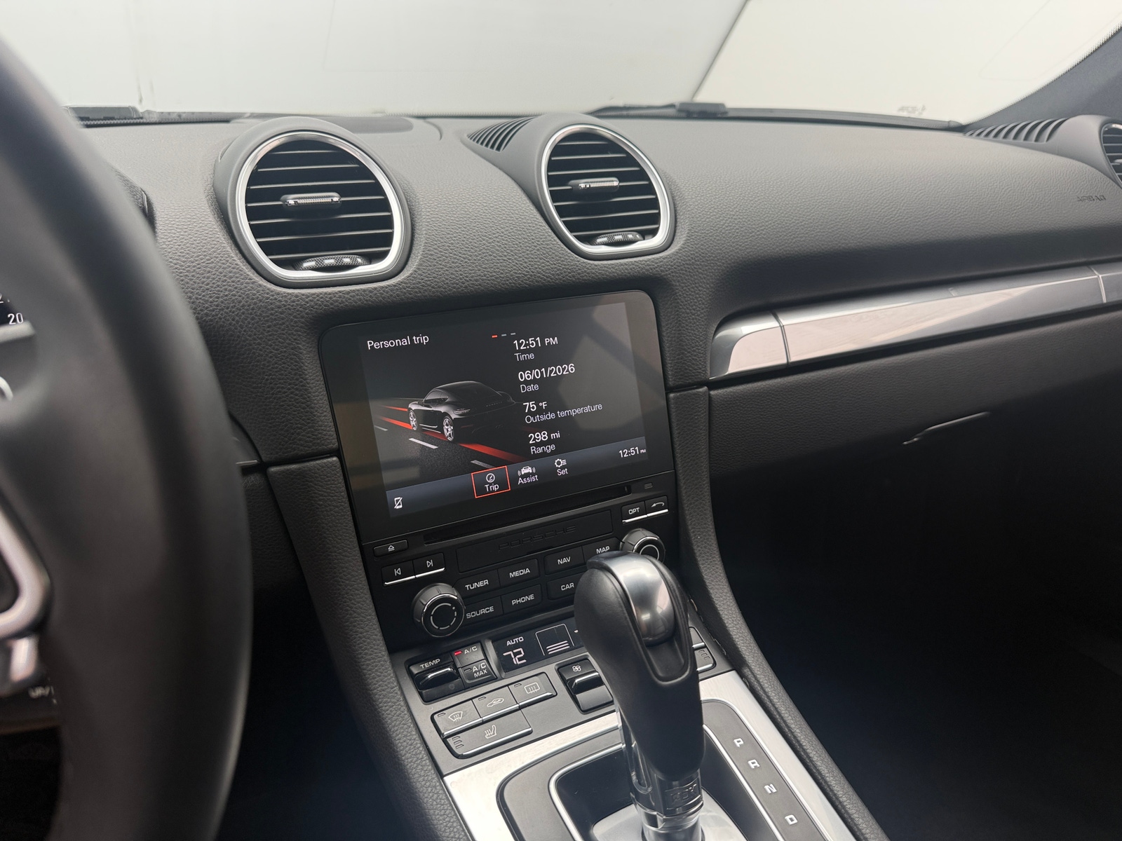 Thumbnail: 2019 Porsche 718 Cayman - 2