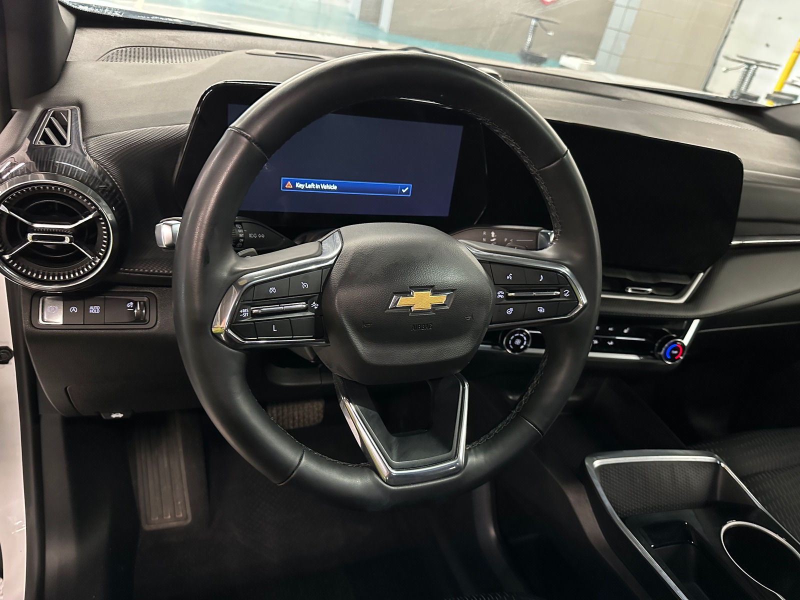 Thumbnail: 2025 Chevrolet Equinox - 5