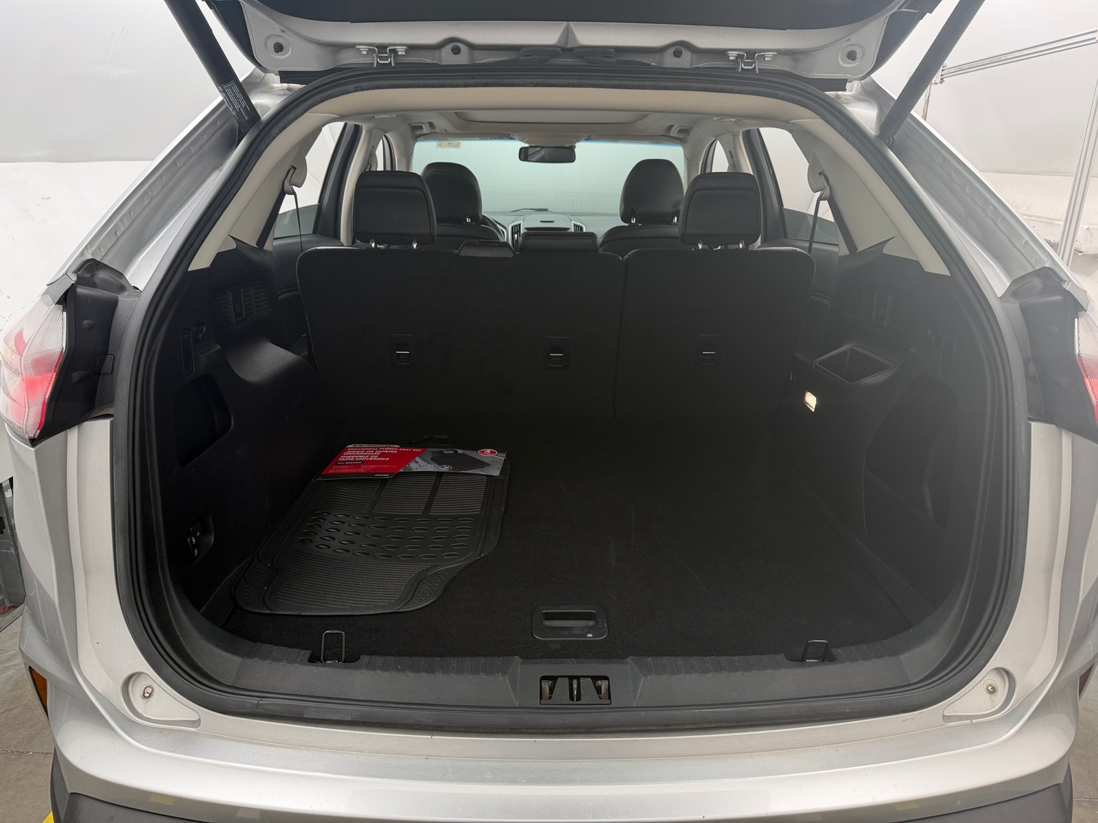 Thumbnail: 2019 Ford Edge - 6