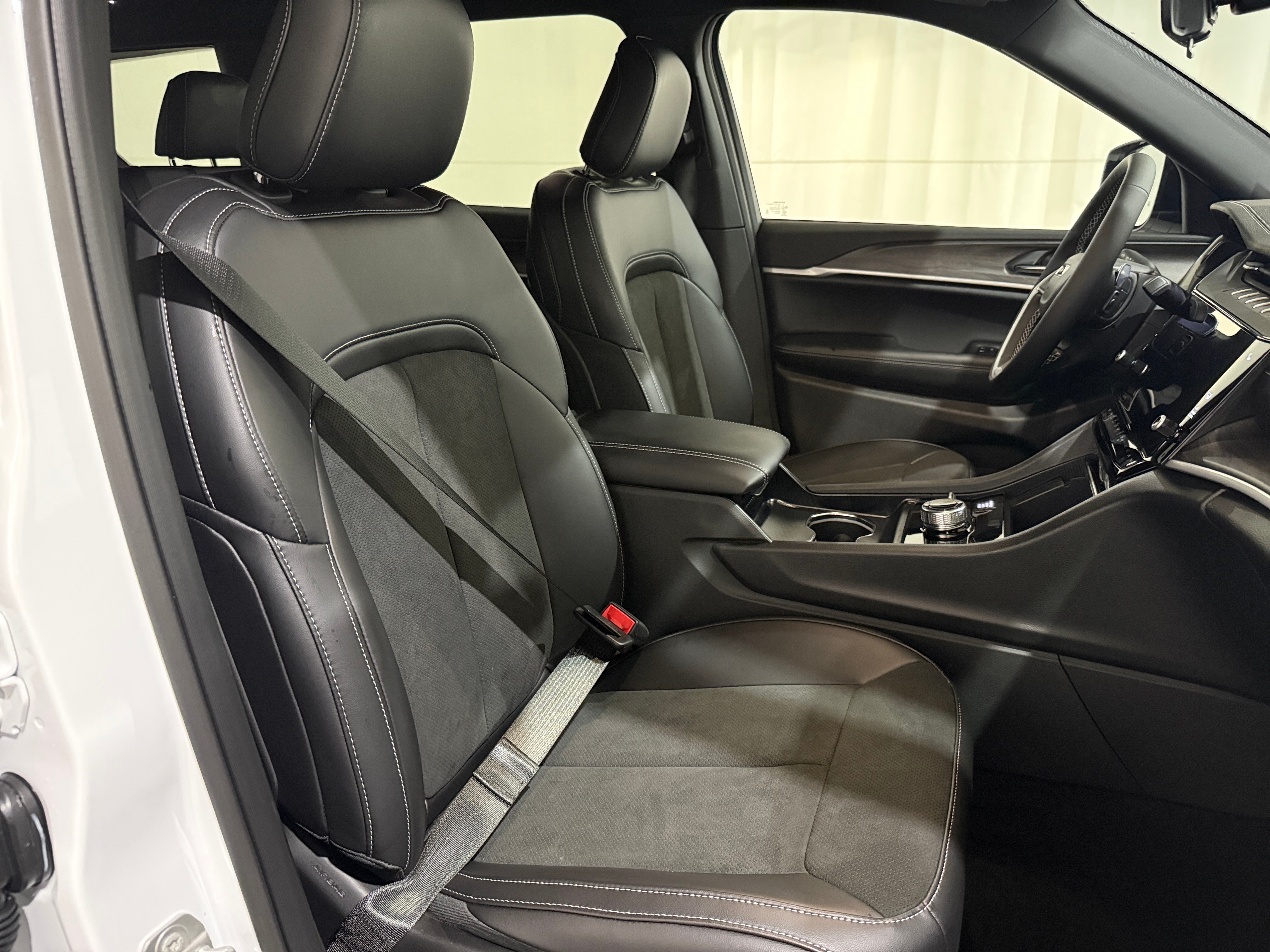 2026 Jeep Grand Cherokee L Laredo - Photo 3