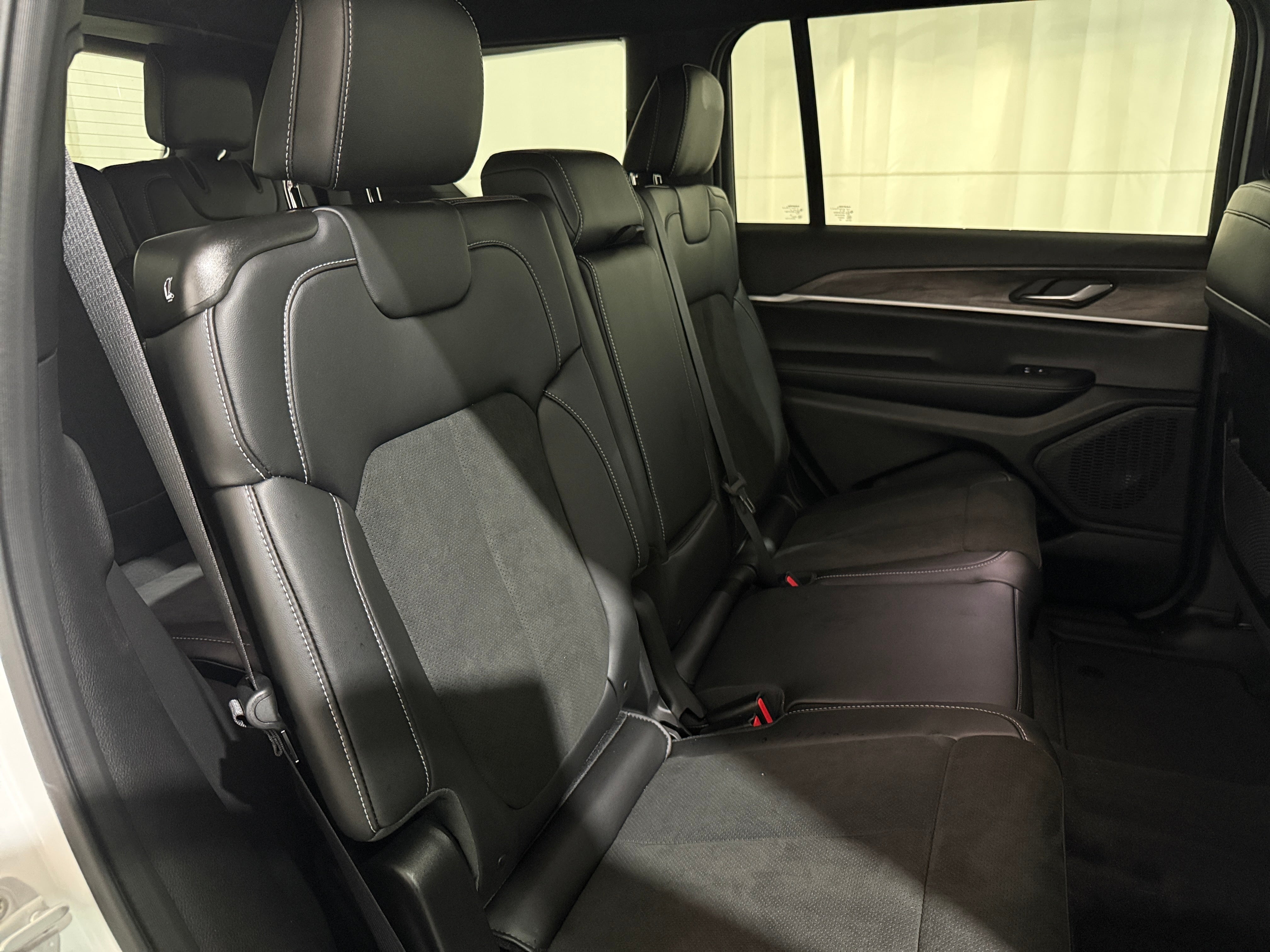 2026 Jeep Grand Cherokee L Laredo - Photo 4