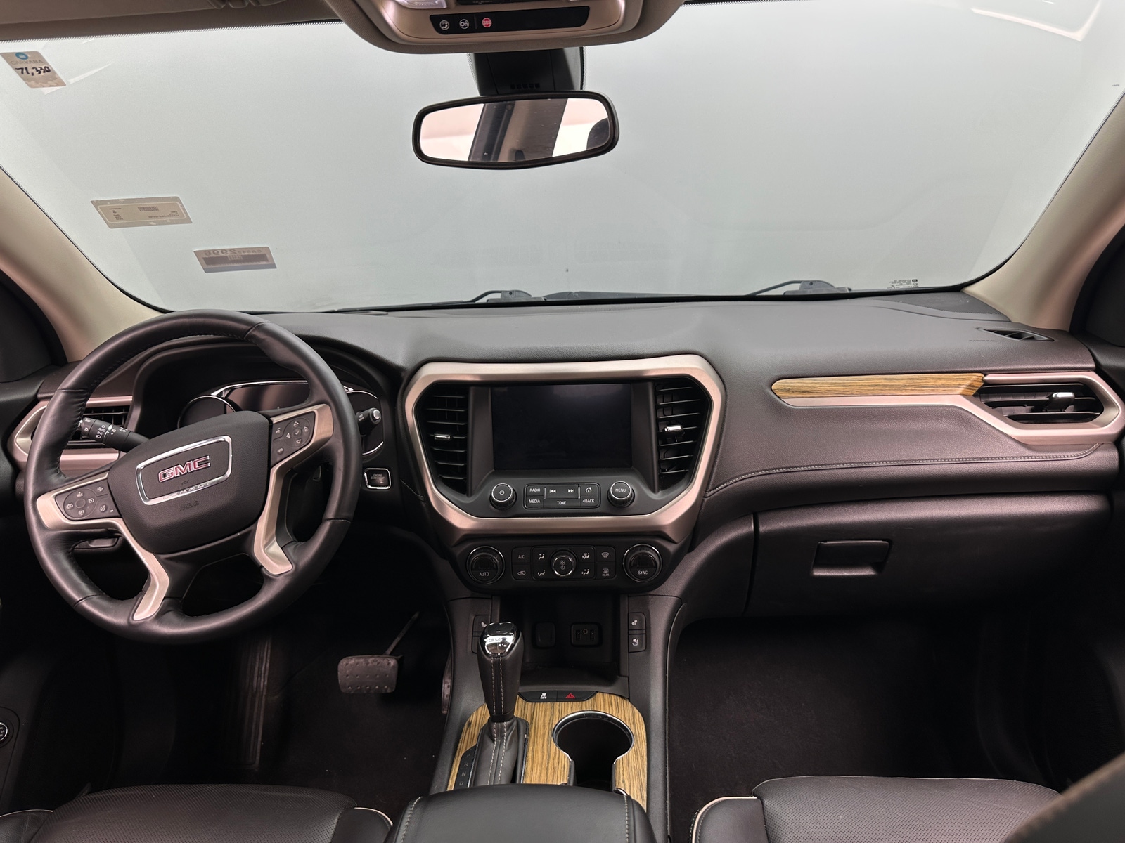 Thumbnail: 2018 GMC Acadia - 2