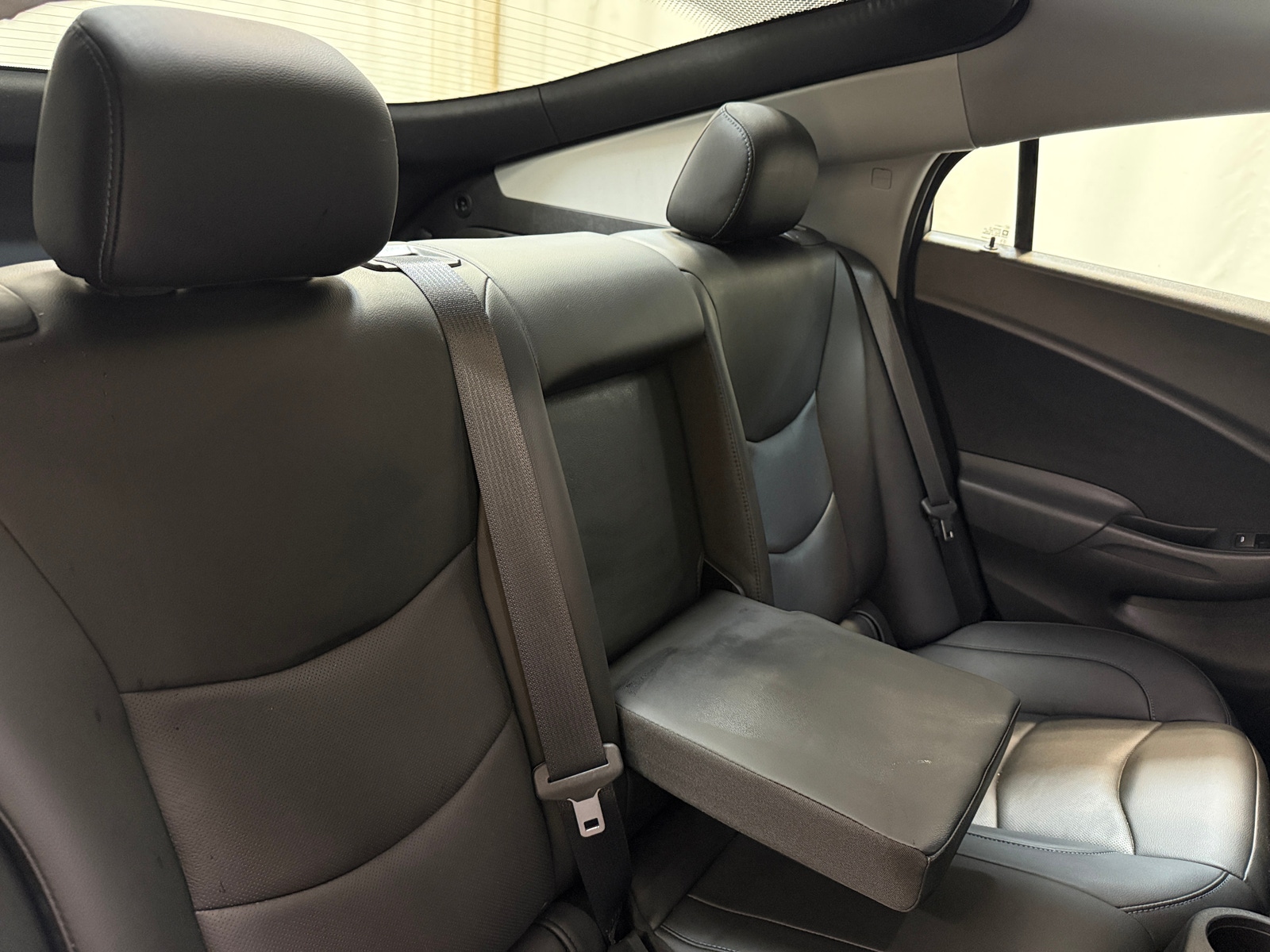 Thumbnail: 2018 Chevrolet Volt - 5