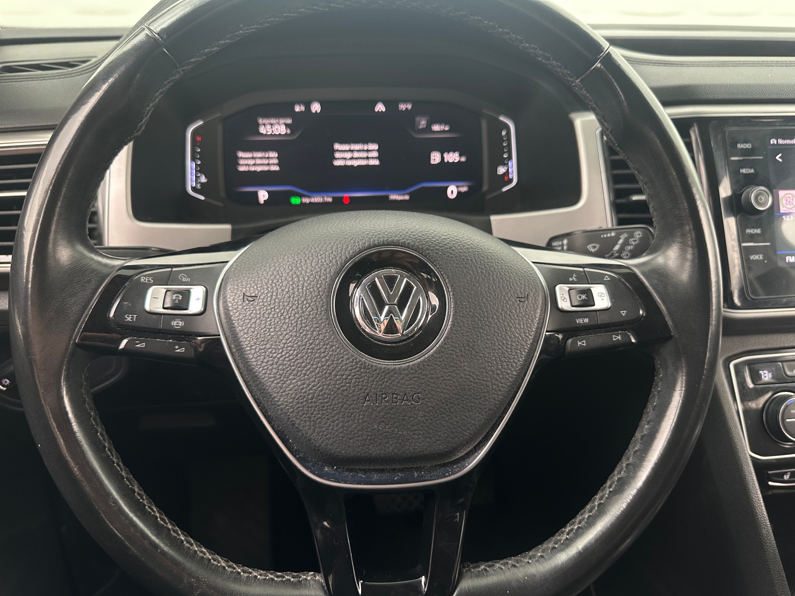 Thumbnail: 2019 Volkswagen Atlas - 4