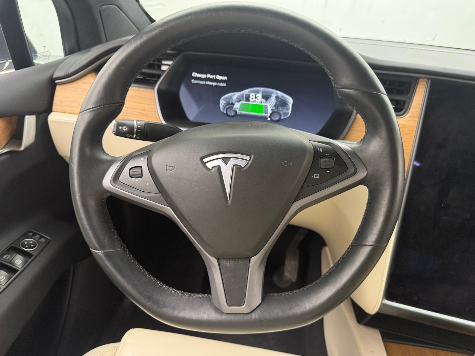 Thumbnail: 2020 Tesla Model X - 4