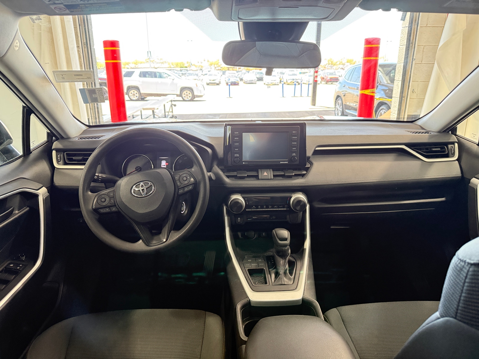 Thumbnail: 2021 Toyota RAV4 - 3