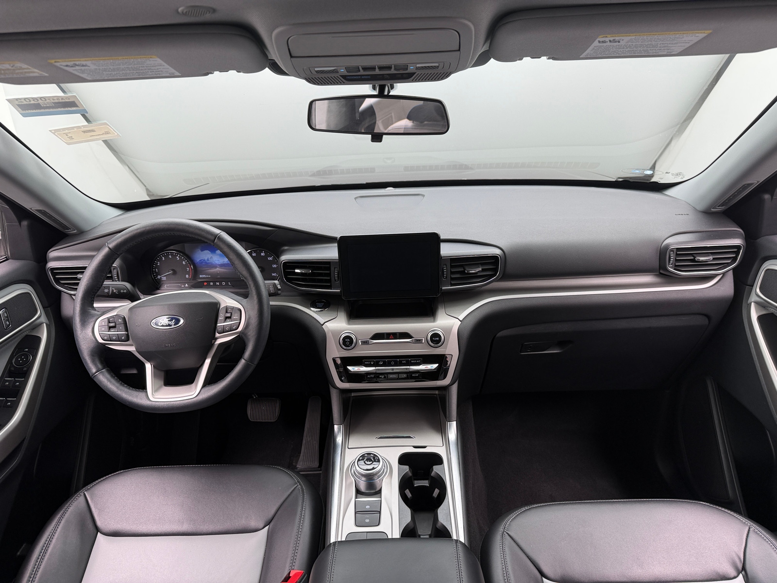 Thumbnail: 2022 Ford Explorer - 3