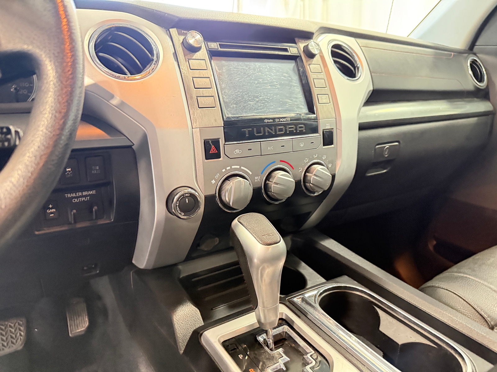 Thumbnail: 2019 Toyota Tundra - 3