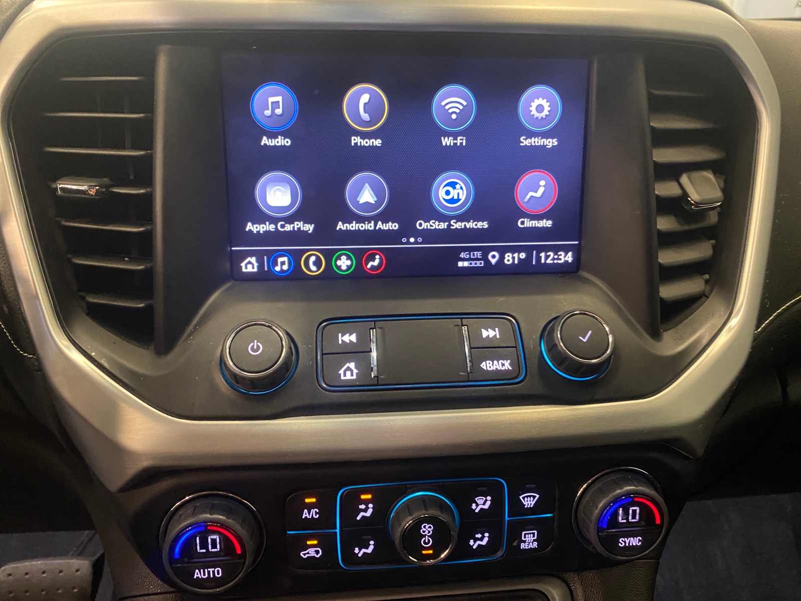 Thumbnail: 2023 GMC Acadia - 4