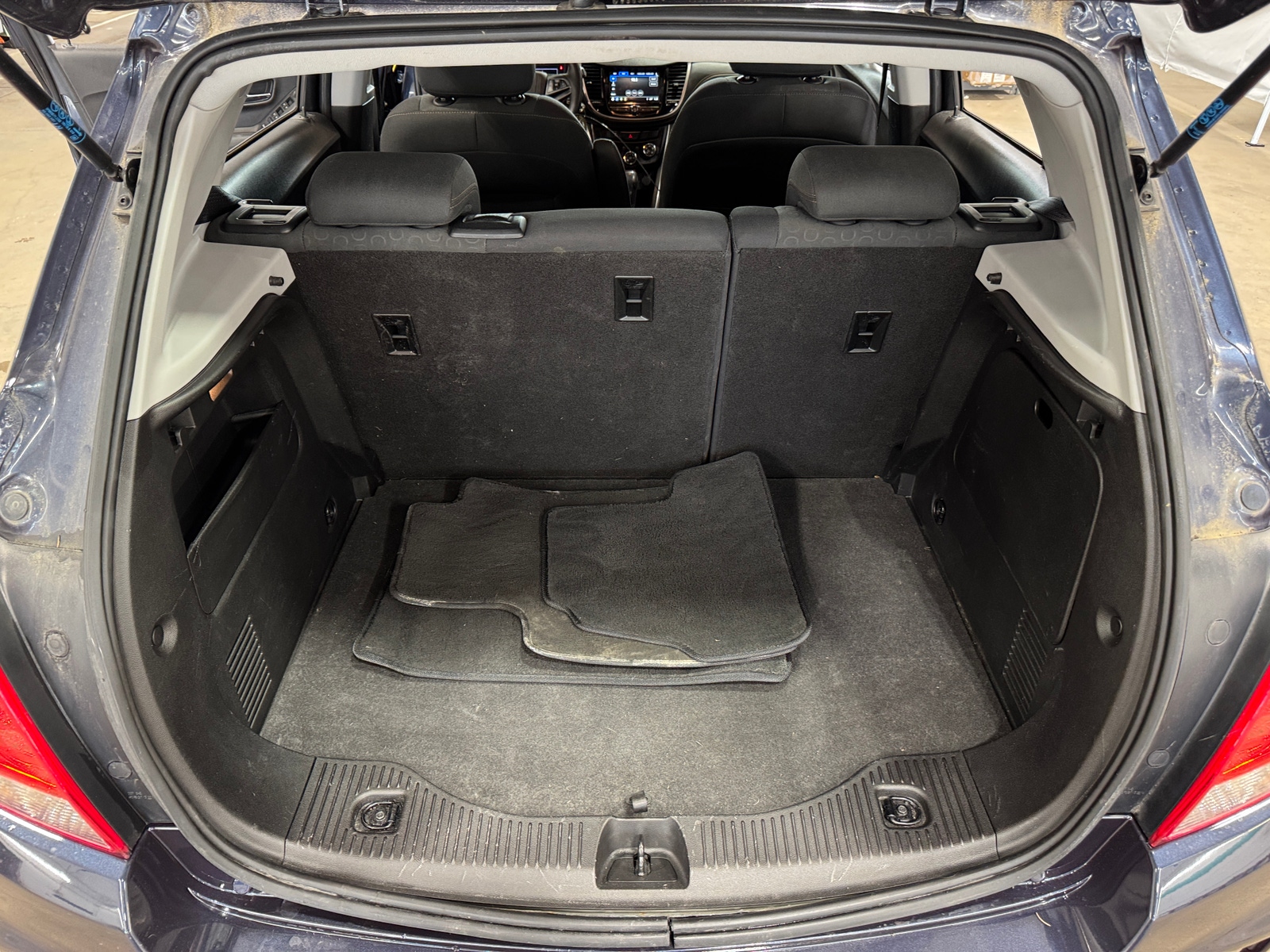 Thumbnail: 2019 Chevrolet Trax - 7