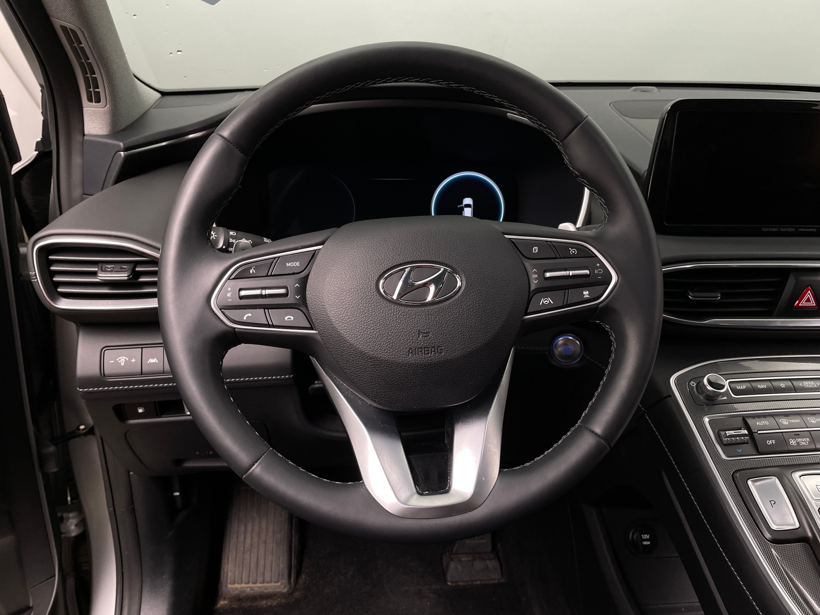 Thumbnail: 2023 Hyundai Santa Fe - 4