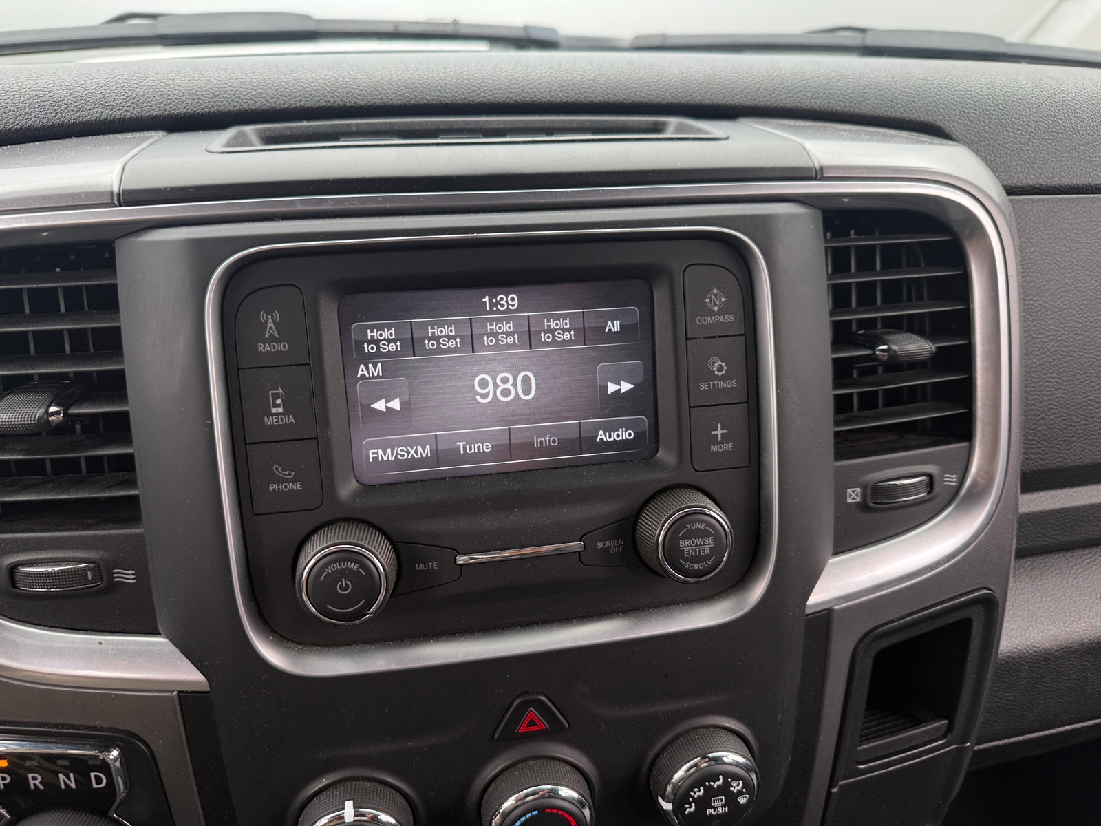 Thumbnail: 2024 RAM 1500 Classic - 4