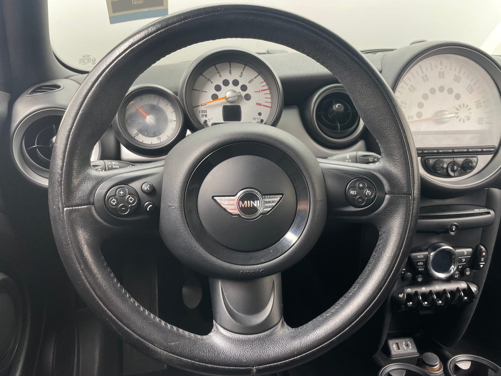 Thumbnail: 2014 MINI Cooper Convertible - 3
